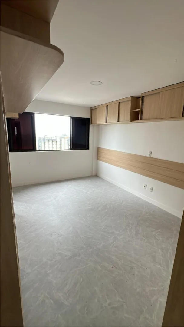 Apartamento &agrave; venda com 145 m&sup2; | Vista Mar | Nascente | 3 Quartos | 2 Su&iacute;tes | 2 Vagas Rua Serinhaém Recife - 
