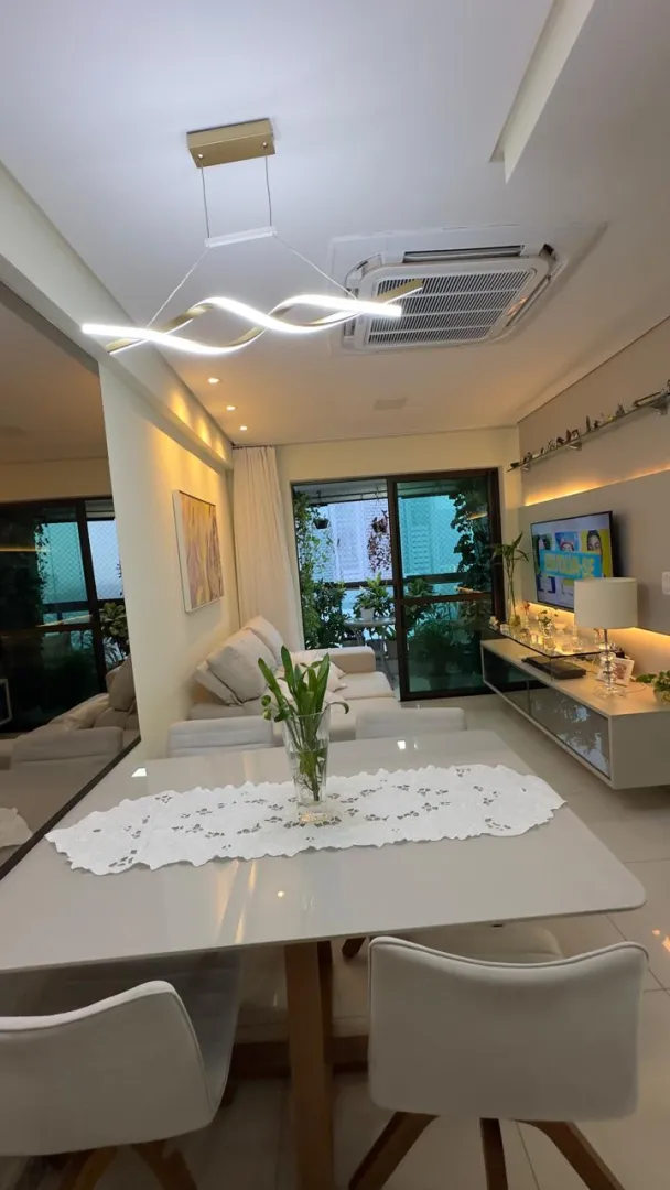 Apartamento &agrave; venda com 59 m&sup2; | 2 quartos, 1 su&iacute;te | M&oacute;veis planejados | Semi-mobiliado Rua Antônio Falcão Recife - 