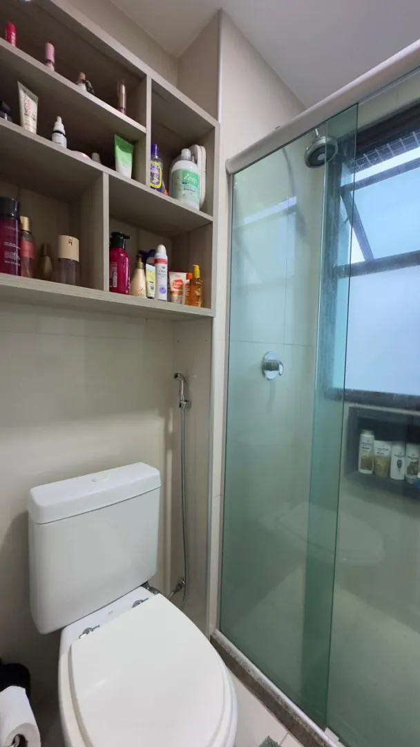 Apartamento &agrave; venda com 59 m&sup2; | 2 quartos, 1 su&iacute;te | M&oacute;veis planejados | Semi-mobiliado Rua Antônio Falcão Recife - 