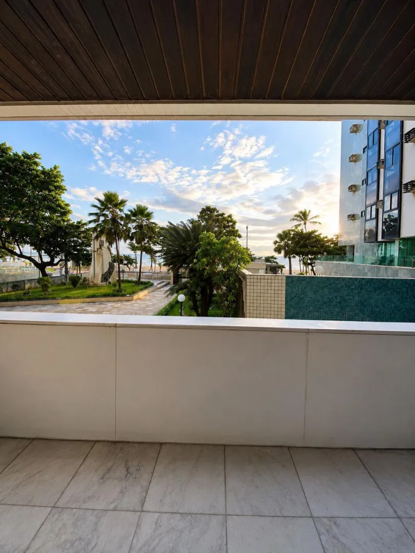 Apartamento &agrave; venda com 203 m&sup2; | 4 quartos | Varanda vista mar | Av. Boa Viagem Avenida Boa Viagem Recife - 