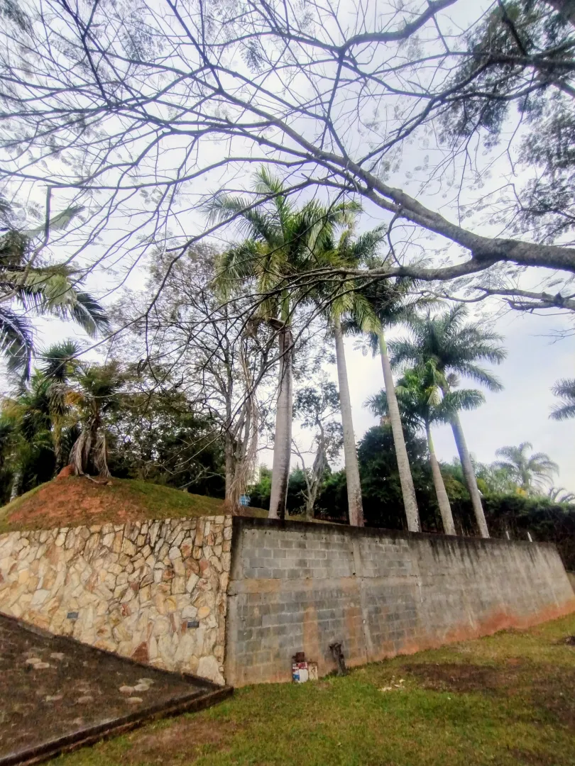 Ch&aacute;cara p&eacute; na &aacute;gua &agrave; venda na Fazenda S&atilde;o Pedro  Igaratá - 