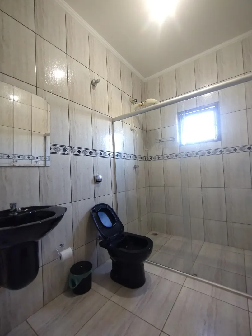 Ch&aacute;cara com piscina &agrave; venda em condom&iacute;nio  Igaratá - 