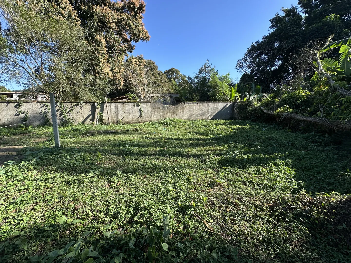 360 m&sup2; de Oportunidade para Voc&ecirc; Construir o Futuro! Rua Francisco Buarque Guapimirim - 