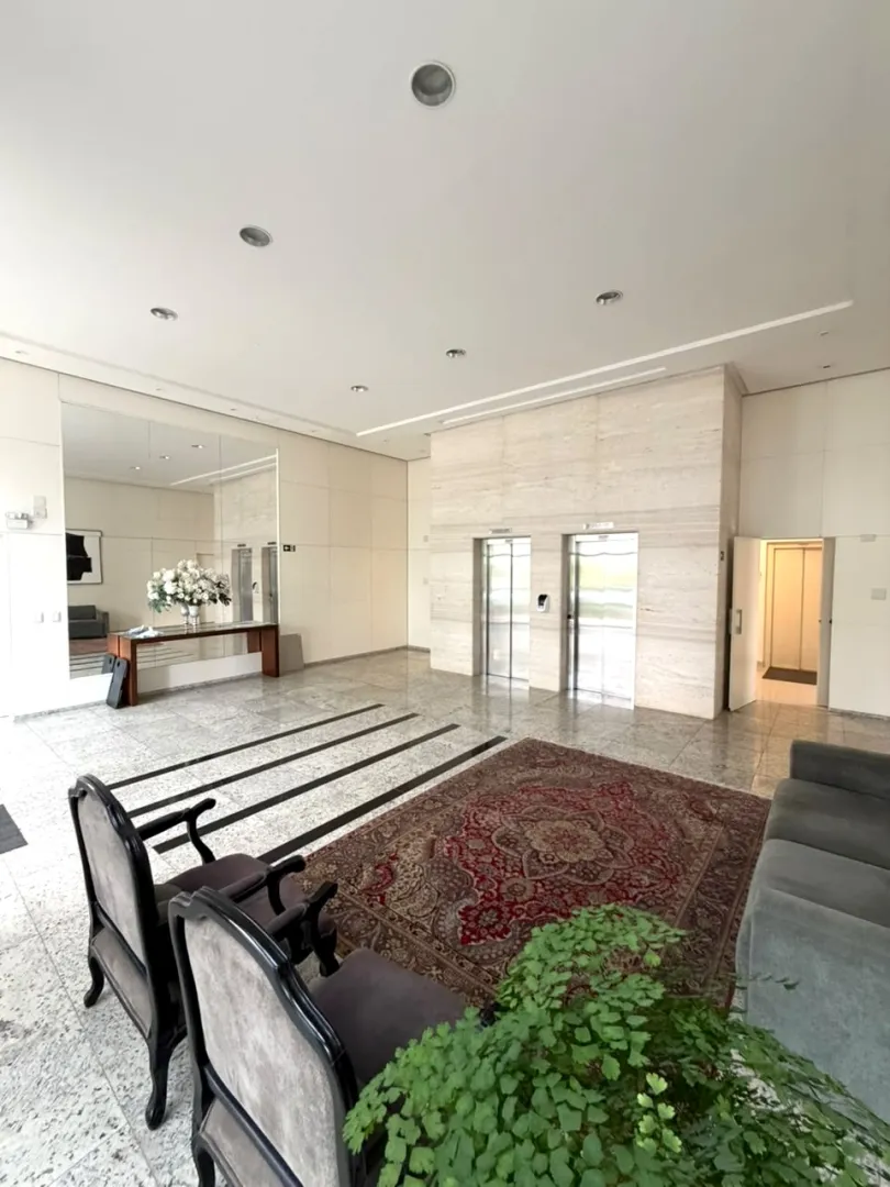 BELLEVUE PLATZ | R$ 2.300.000 | 174M&sup2; | 3 SU&Iacute;TES | LAREIRA | 3 VAGAS | DEP&Oacute;SITO Rua Regente Porto Alegre - 