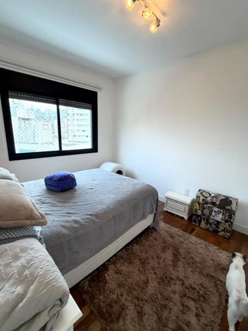 BELLEVUE PLATZ | R$ 2.300.000 | 174M&sup2; | 3 SU&Iacute;TES | LAREIRA | 3 VAGAS | DEP&Oacute;SITO Rua Regente Porto Alegre - 