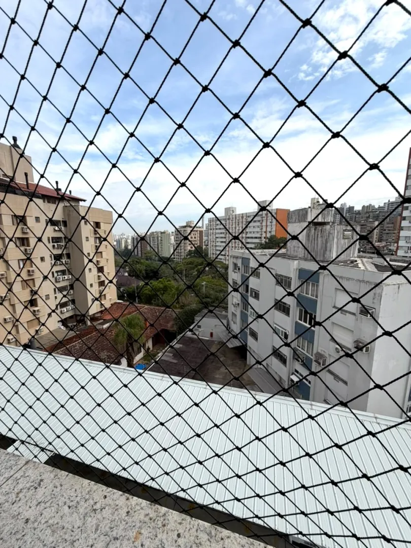 BELLEVUE PLATZ | R$ 2.300.000 | 174M&sup2; | 3 SU&Iacute;TES | LAREIRA | 3 VAGAS | DEP&Oacute;SITO Rua Regente Porto Alegre - 