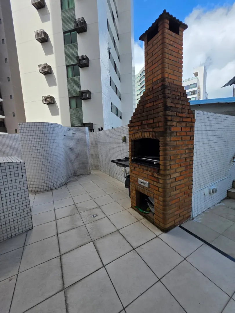 Apartamento &agrave; venda com 48m&sup2; | 2 quartos sendo 1 su&iacute;te | 1 vaga coberta | Porteira fechada Avenida Conselheiro Aguiar Recife - 