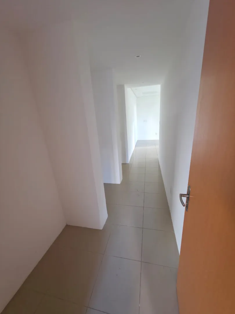 Apartamento &agrave; venda com 130.30m&sup2; | 3 su&iacute;tes | 2 vagas cobertas | Nascente | Varanda Rua Professor Eduardo Wanderley Filho Recife - 