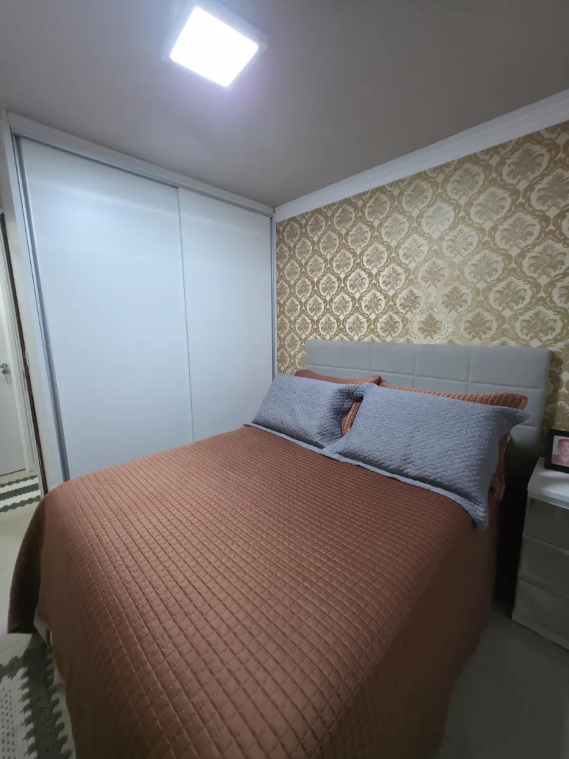 Apartamento &agrave; venda com 97 m&sup2; | 04 quartos sendo 01 su&iacute;te | 2 vagas | Reformado Rua Aviador Severiano Lins Recife - 