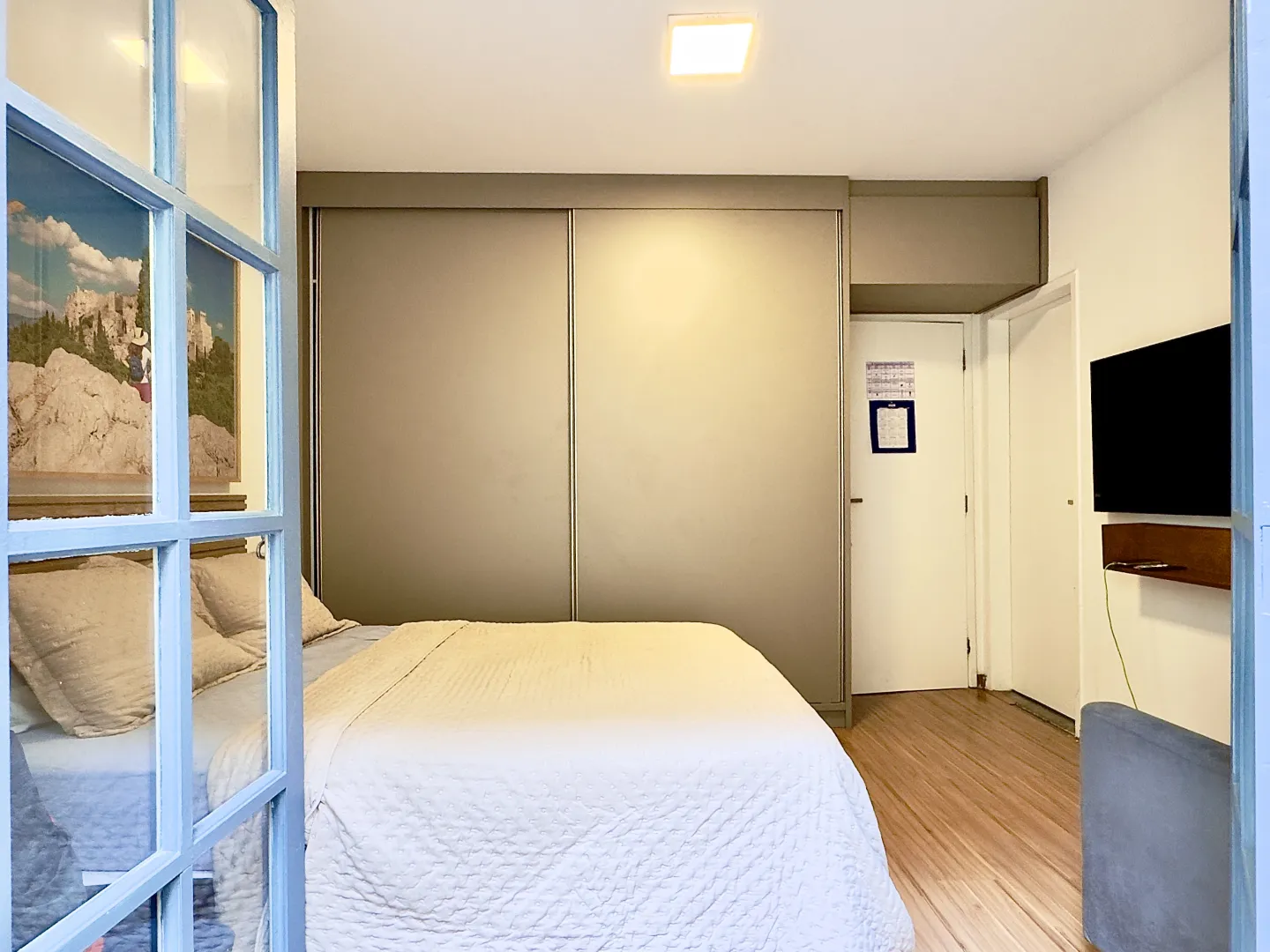 VENDO LINDA CASA REFORMADA PISCINA AQUECIDA 4 SU&Iacute;TES EXCELENTE LOCALIZA&Ccedil;&Atilde;O Rua Artur de Souza Marques São Paulo - 