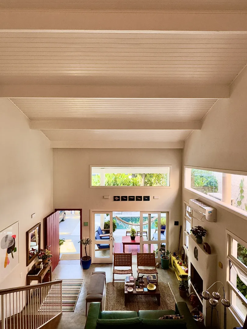 VENDO LINDA CASA REFORMADA PISCINA AQUECIDA 4 SU&Iacute;TES EXCELENTE LOCALIZA&Ccedil;&Atilde;O Rua Artur de Souza Marques São Paulo - 