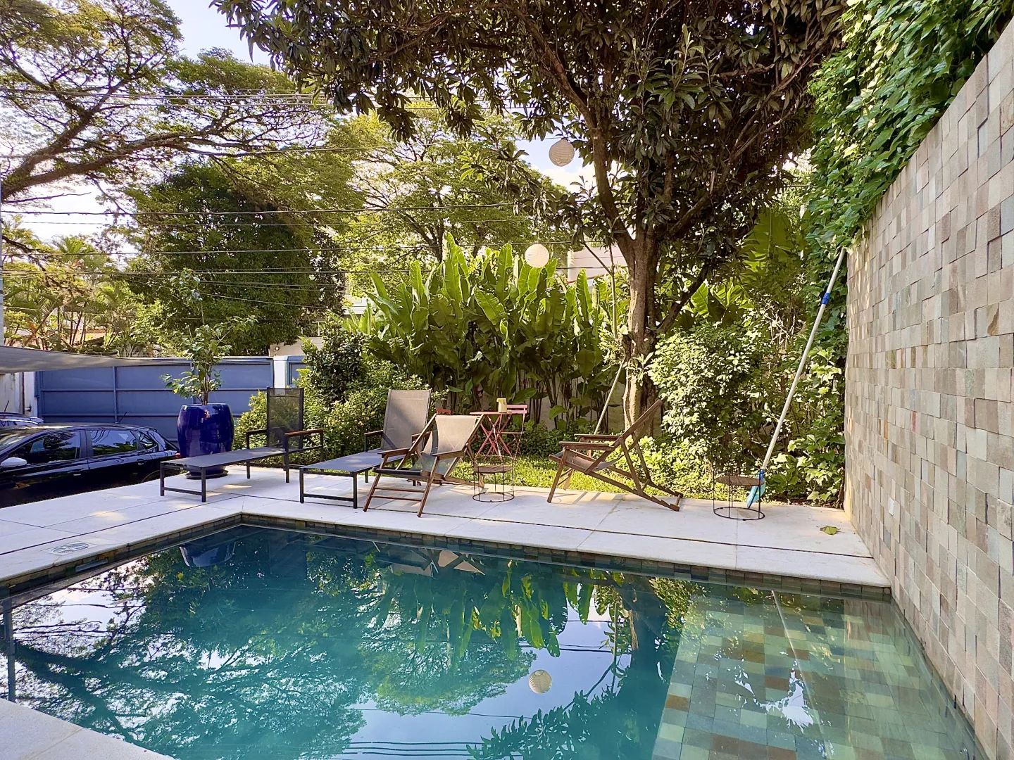 VENDO LINDA CASA REFORMADA PISCINA AQUECIDA 4 SU&Iacute;TES EXCELENTE LOCALIZA&Ccedil;&Atilde;O Rua Artur de Souza Marques São Paulo - 