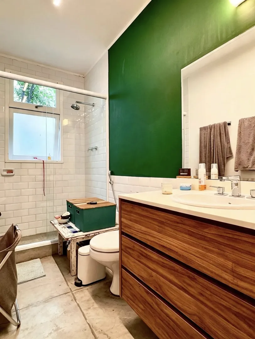 VENDO LINDA CASA REFORMADA PISCINA AQUECIDA 4 SU&Iacute;TES EXCELENTE LOCALIZA&Ccedil;&Atilde;O Rua Artur de Souza Marques São Paulo - 