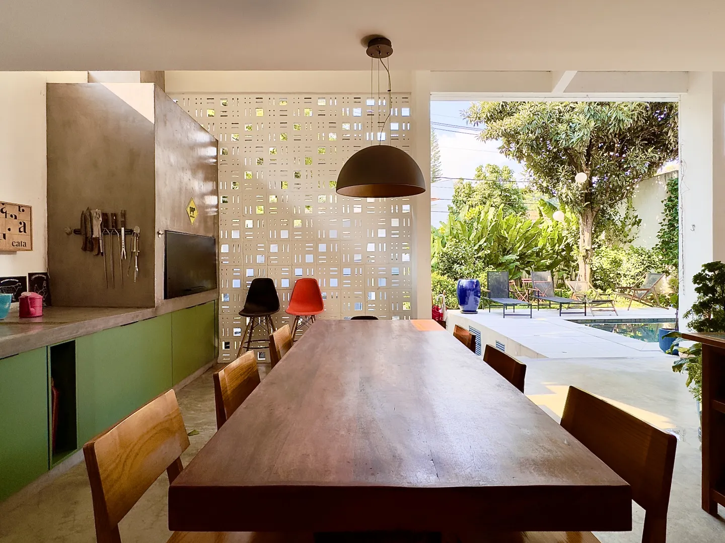 VENDO LINDA CASA REFORMADA PISCINA AQUECIDA 4 SU&Iacute;TES EXCELENTE LOCALIZA&Ccedil;&Atilde;O Rua Artur de Souza Marques São Paulo - 