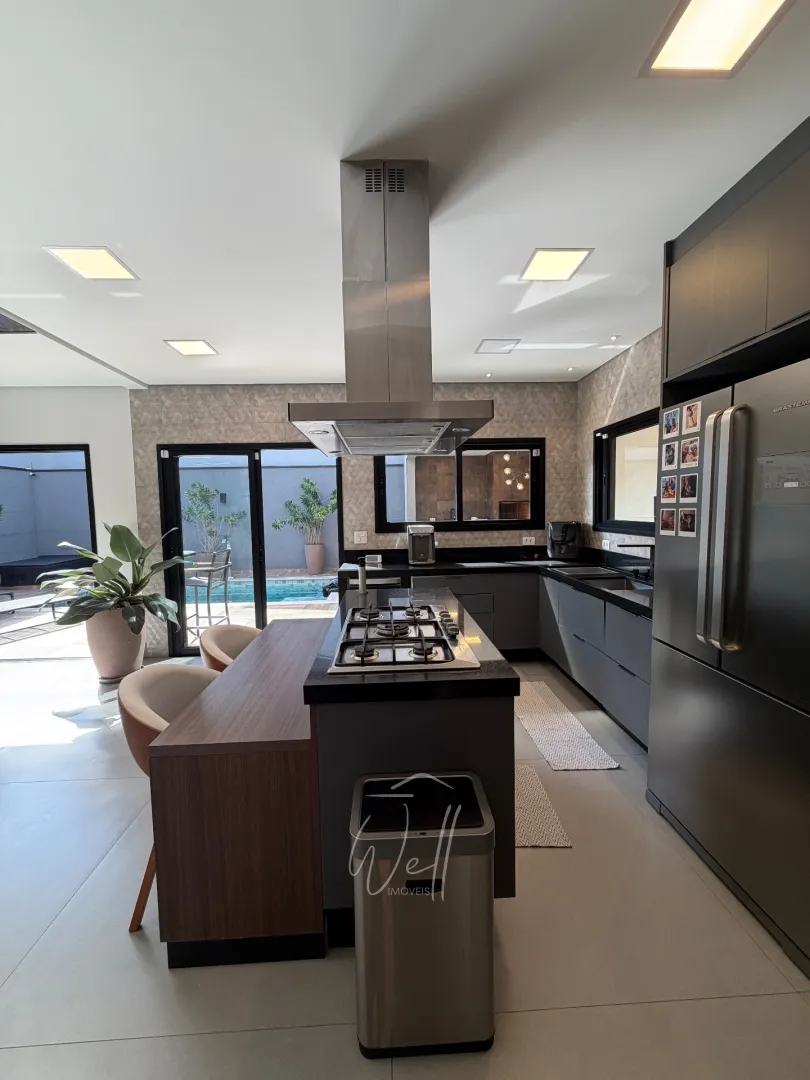 Casa nova mobiliada no Parque dos P&aacute;ssaros em SBC 290m2 - 03 su&iacute;tes - 04 vagas  São Bernardo do Campo - 
