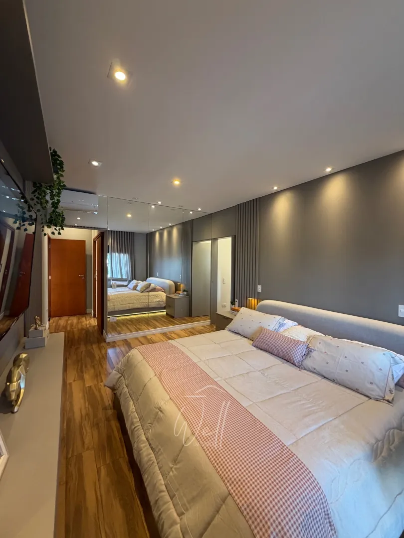 Casa nova mobiliada no Parque dos P&aacute;ssaros em SBC 290m2 - 03 su&iacute;tes - 04 vagas  São Bernardo do Campo - 
