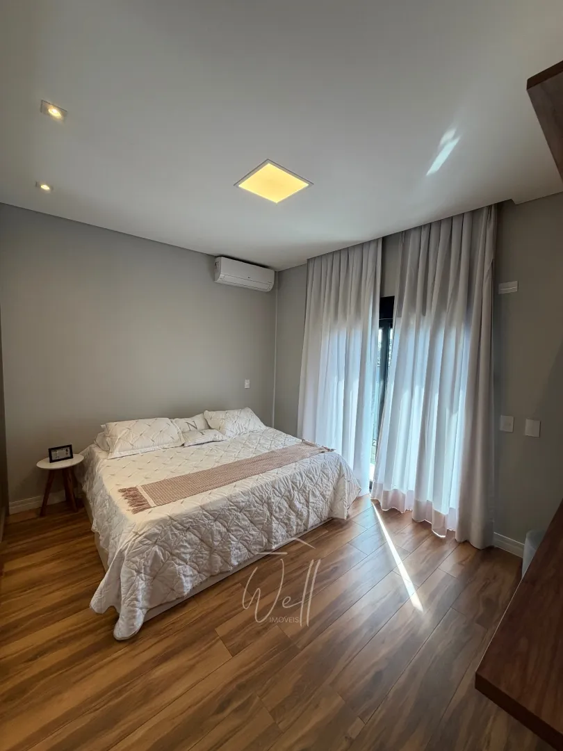 Casa nova mobiliada no Parque dos P&aacute;ssaros em SBC 290m2 - 03 su&iacute;tes - 04 vagas  São Bernardo do Campo - 