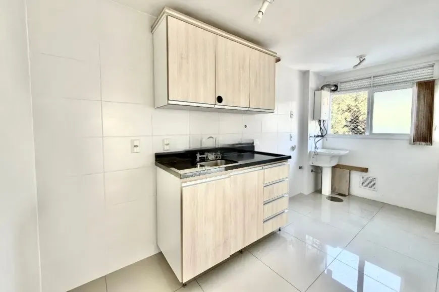 R$ 595.000 - EXCELENTE APARTAMENTO - 68M2 - 2 DORM - SU&Iacute;TE - 1 VAGA - INFRA Rua Borges do Canto Porto Alegre - 