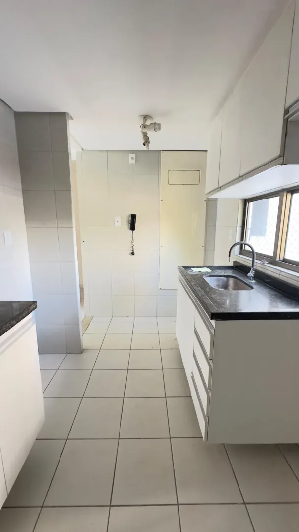 Apartamento &agrave; venda com 70 m&sup2; | 03 quartos sendo 01 su&iacute;te | Varanda Rua Professor Augusto Lins e Silva Recife - 