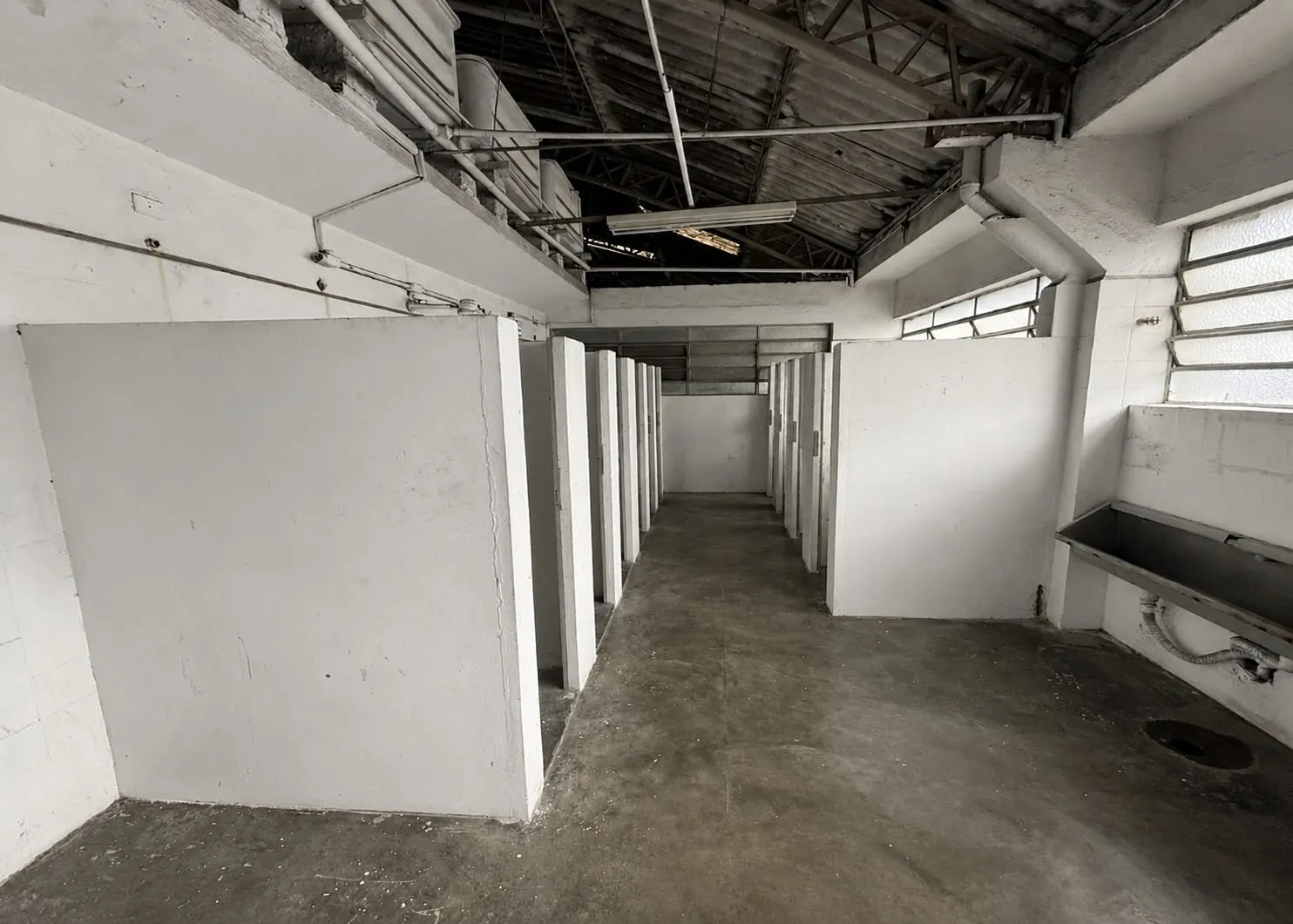 ALUGA-SE GALP&Atilde;O INDUSTRIAL E LOG&Iacute;STICO DE 1.811 M&sup2; | AO LADO DA CASTELLO BRANCO E RODOANEL RuaTrés Andradas Osasco - 