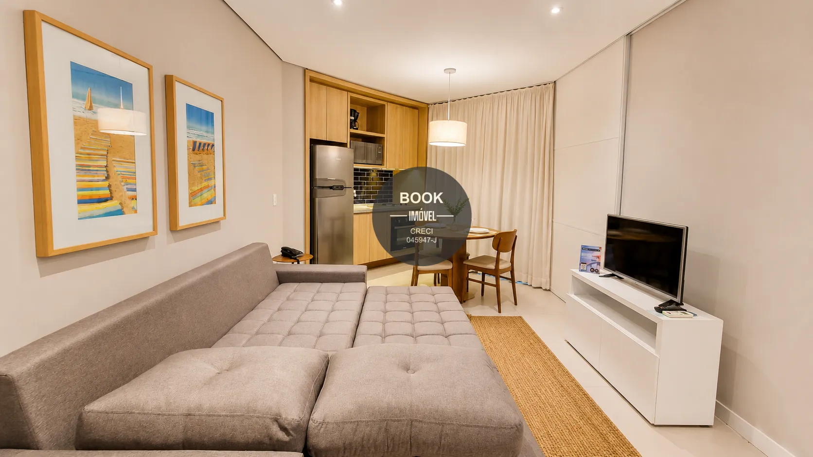 Viva na Quadra da Praia | Apartamento Mobiliado na Pomp&eacute;ia &ndash; Santos   Av. Mal. Floriano Peixoto Santos - 