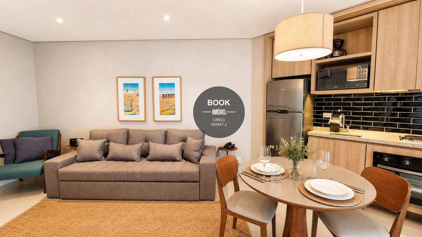 Viva na Quadra da Praia | Apartamento Mobiliado na Pomp&eacute;ia &ndash; Santos   Av. Mal. Floriano Peixoto Santos - 