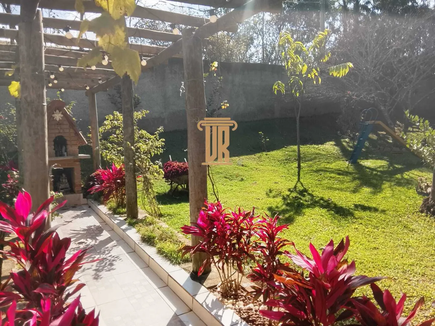 CH&Aacute;CARA COM 10.000M EM PARAIBUNA  Paraibuna - 