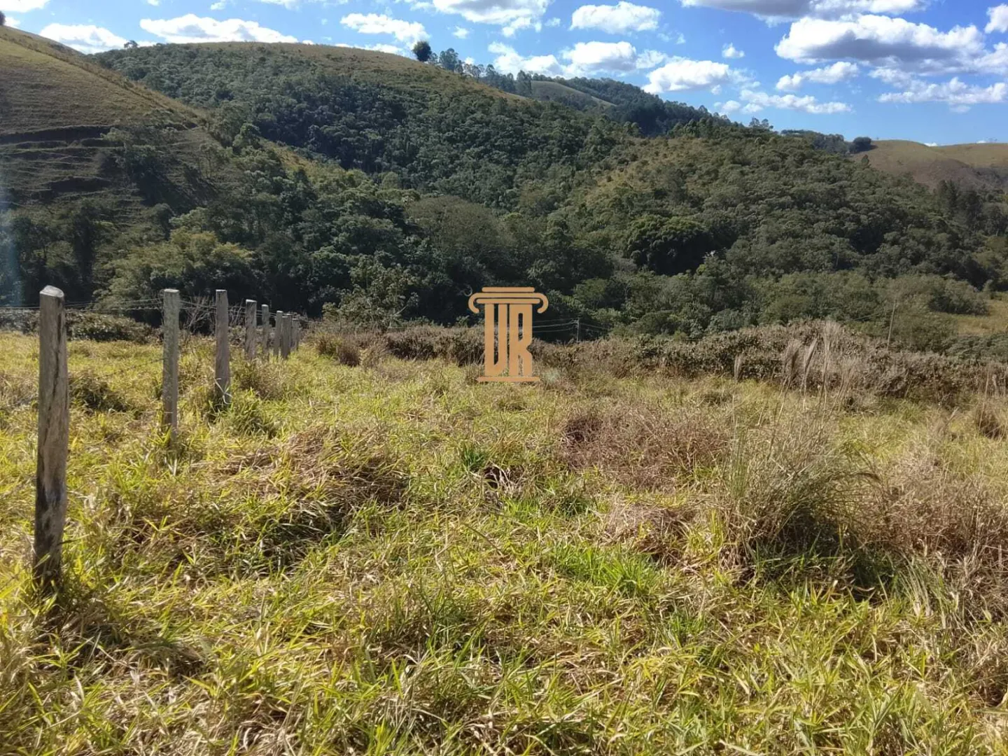 &Aacute;REA RURAL &Agrave; VENDA EM S&Atilde;O JOS&Eacute; DOS CAMPOS &ndash; SP  São José dos Campos - 
