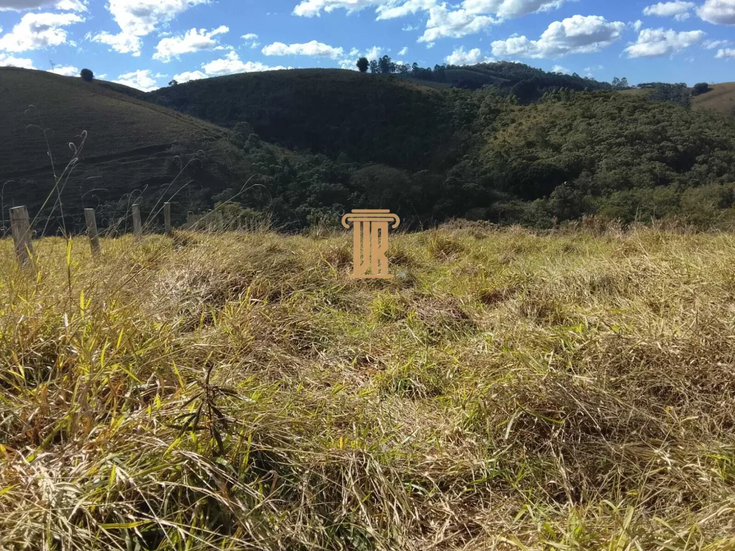 &Aacute;REA RURAL &Agrave; VENDA EM S&Atilde;O JOS&Eacute; DOS CAMPOS &ndash; SP  São José dos Campos - 