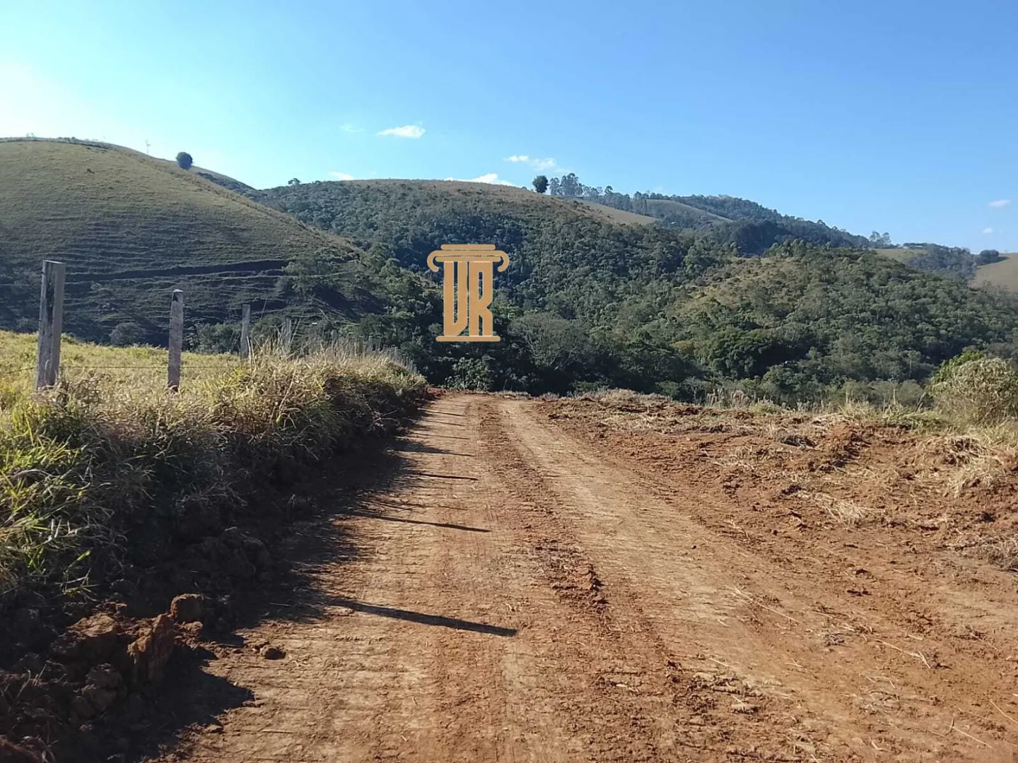 &Aacute;REA RURAL &Agrave; VENDA EM S&Atilde;O JOS&Eacute; DOS CAMPOS &ndash; SP  São José dos Campos - 