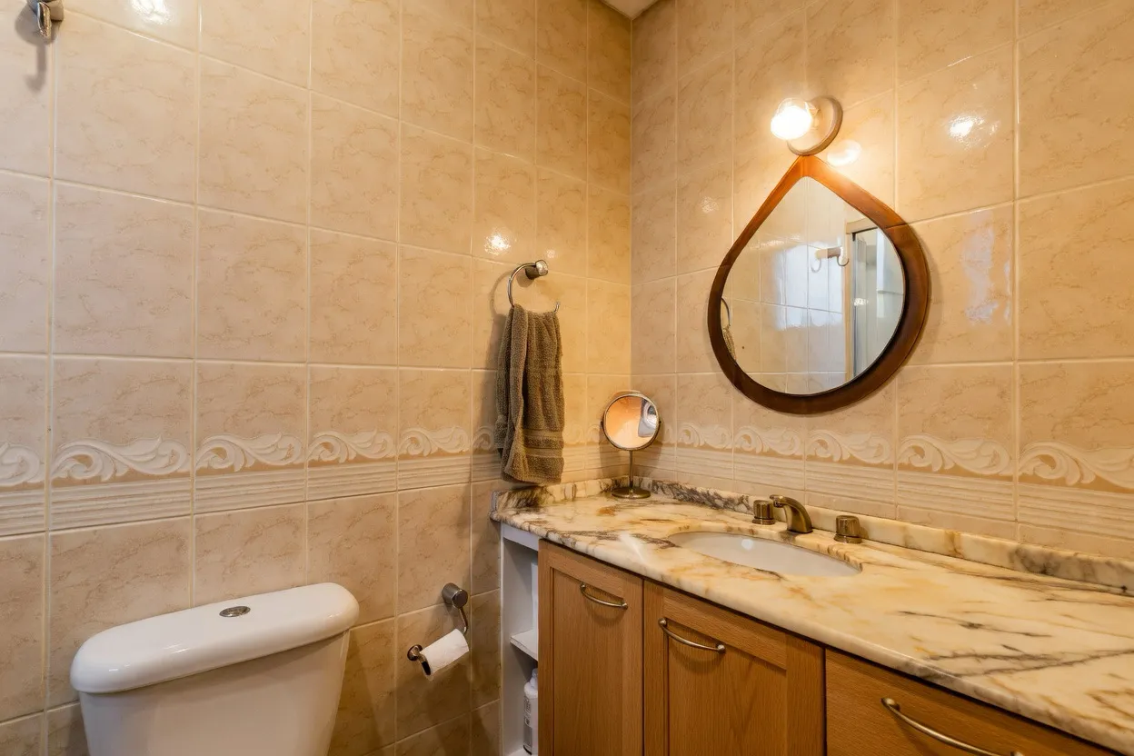 R$ 590.000 - LINDO APARTAMENTO - 75M2 - 2 DORM - SU&Iacute;TE - VISTA - 1 VAGA - DEP&Oacute;SITO Rua Felipe de Oliveira Porto Alegre - 