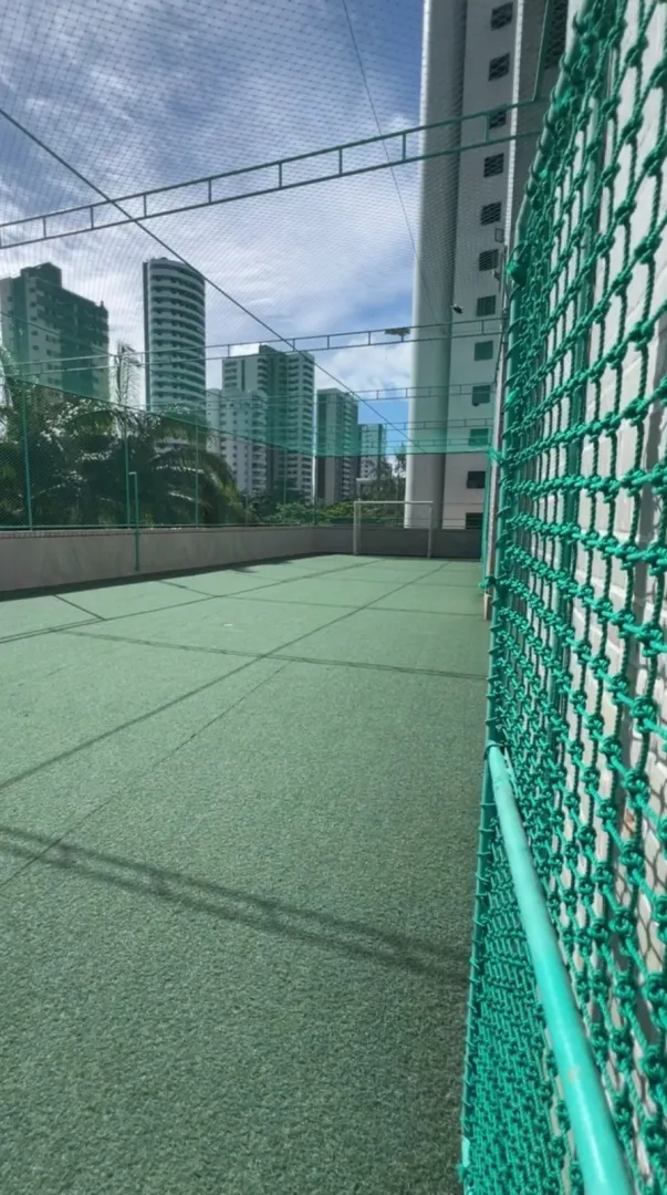 Apartamento &agrave; venda em Boa Viagem | 4 Quartos sendo 2 su&iacute;tes | 4 vagas | Nascente Rua Setúbal Recife - 