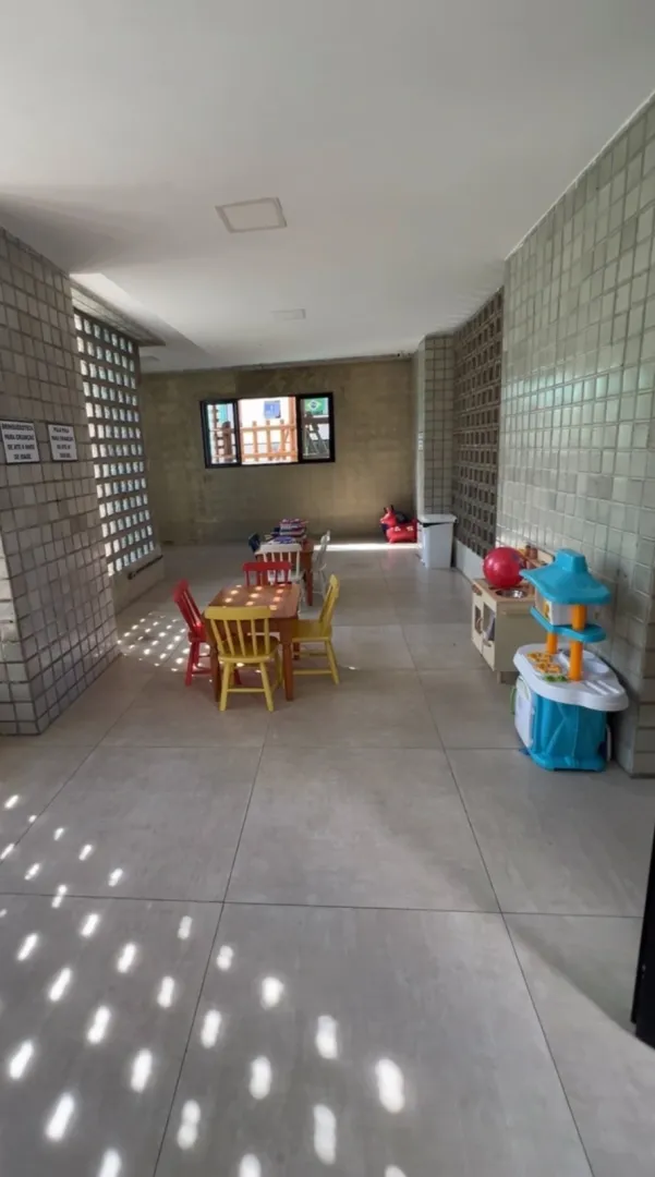 Apartamento &agrave; venda em Boa Viagem | 4 Quartos sendo 2 su&iacute;tes | 4 vagas | Nascente Rua Setúbal Recife - 
