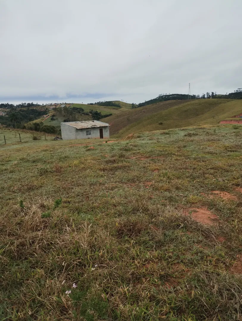 Terreno com boa topografia &agrave; venda no bairro do Pinhal  Jacareí - 