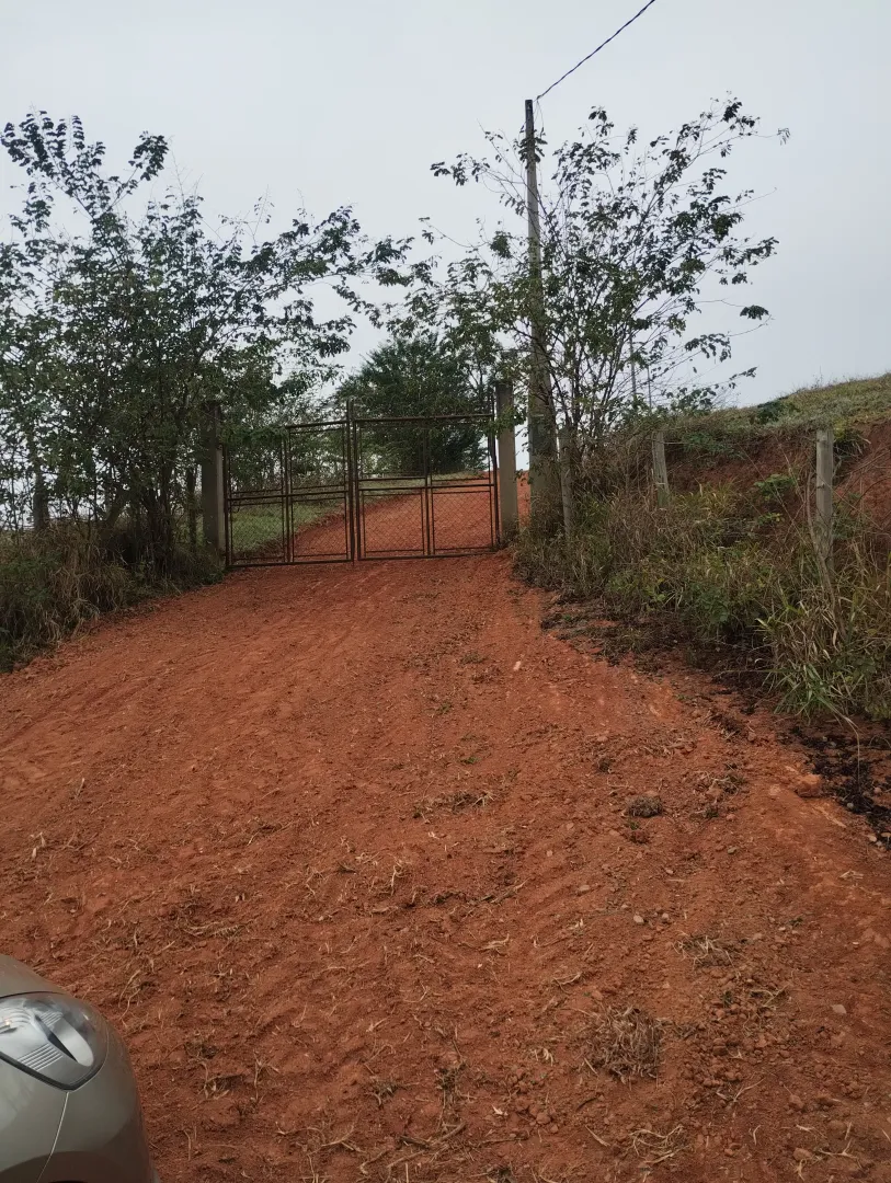 Terreno com boa topografia &agrave; venda no bairro do Pinhal  Jacareí - 