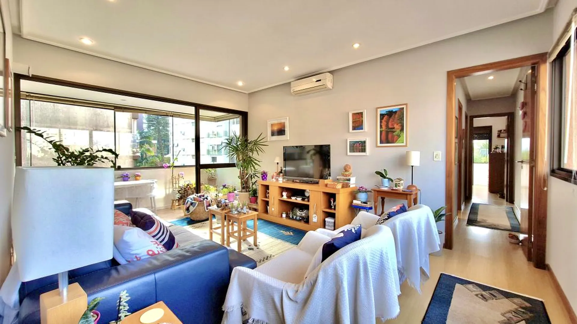 R$ 738.000 - LIND&Iacute;SSIMO APARTAMENTO - 90M2 - 2 DORM  - VISTA - 2 VAGAS - DEP&Oacute;SITO Rua Faria Santos Porto Alegre - 