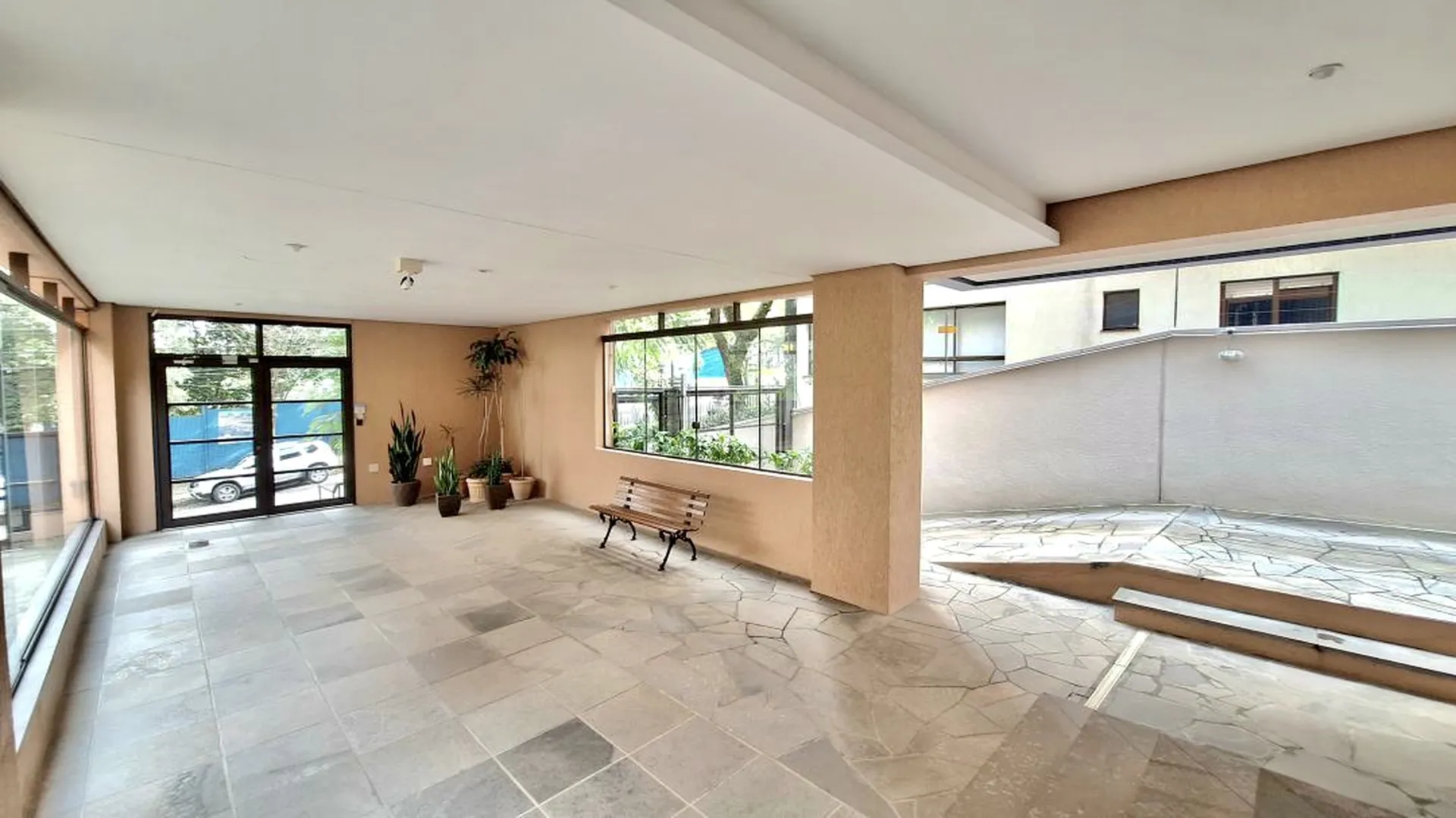 R$ 738.000 - LIND&Iacute;SSIMO APARTAMENTO - 90M2 - 2 DORM  - VISTA - 2 VAGAS - DEP&Oacute;SITO Rua Faria Santos Porto Alegre - 