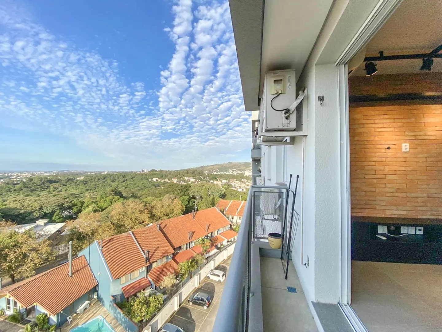 R$ 450.000 - CONDOM&Iacute;NIO MATTIZE - 64M2 - 1 DORM - SU&Iacute;TE - VISTA - 2 VAGAS Rua João Ernesto Schmidt Porto Alegre - 