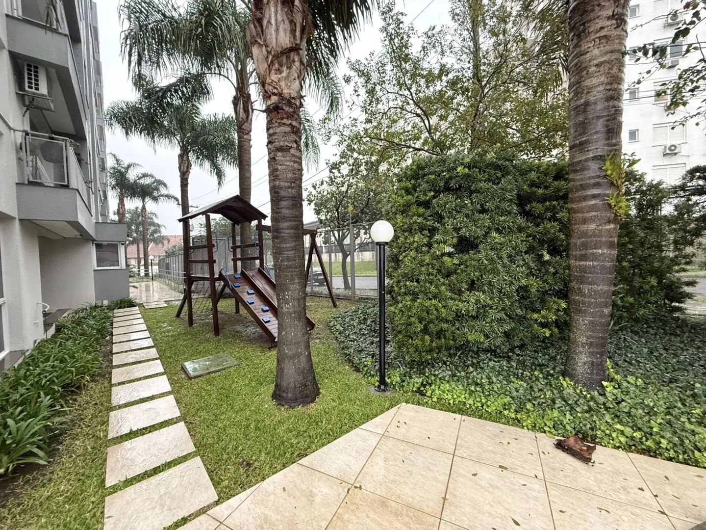 R$ 450.000 - CONDOM&Iacute;NIO MATTIZE - 64M2 - 1 DORM - SU&Iacute;TE - VISTA - 2 VAGAS Rua João Ernesto Schmidt Porto Alegre - 