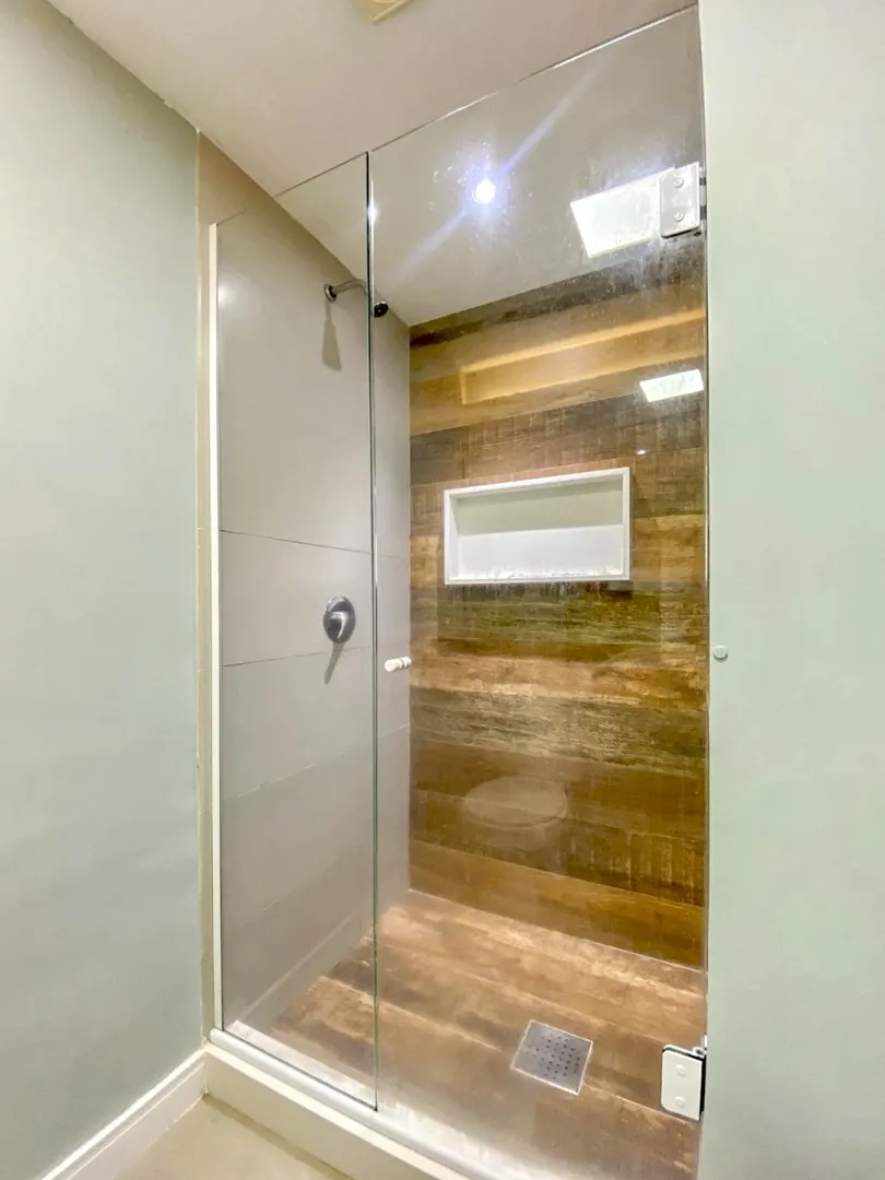 R$ 450.000 - CONDOM&Iacute;NIO MATTIZE - 64M2 - 1 DORM - SU&Iacute;TE - VISTA - 2 VAGAS Rua João Ernesto Schmidt Porto Alegre - 