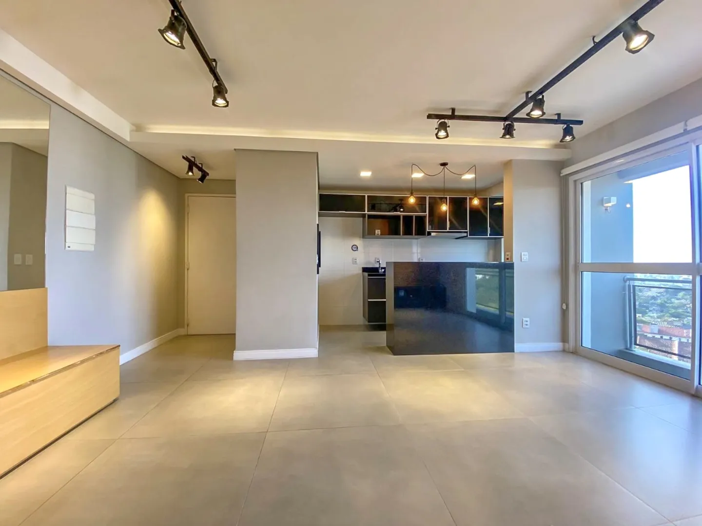R$ 450.000 - CONDOM&Iacute;NIO MATTIZE - 64M2 - 1 DORM - SU&Iacute;TE - VISTA - 2 VAGAS Rua João Ernesto Schmidt Porto Alegre - 