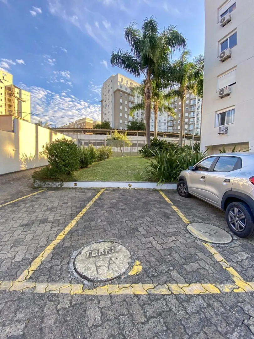 R$ 450.000 - CONDOM&Iacute;NIO MATTIZE - 64M2 - 1 DORM - SU&Iacute;TE - VISTA - 2 VAGAS Rua João Ernesto Schmidt Porto Alegre - 