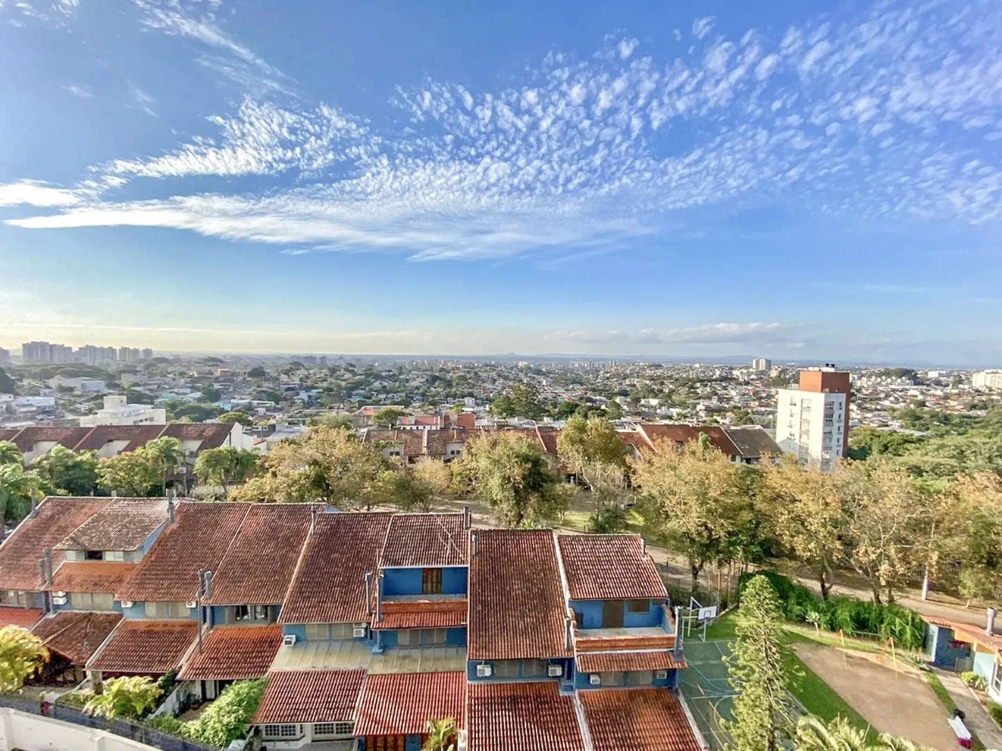 R$ 450.000 - CONDOM&Iacute;NIO MATTIZE - 64M2 - 1 DORM - SU&Iacute;TE - VISTA - 2 VAGAS Rua João Ernesto Schmidt Porto Alegre - 