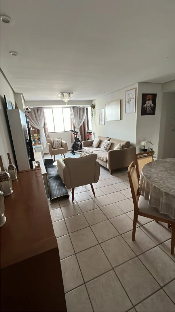 Apartamento &agrave; venda com 118 m&sup2;  | 3 Quartos sendo 1 su&iacute;te | 1 vaga | Bem localizado Rua Dom José Lopes Recife - 