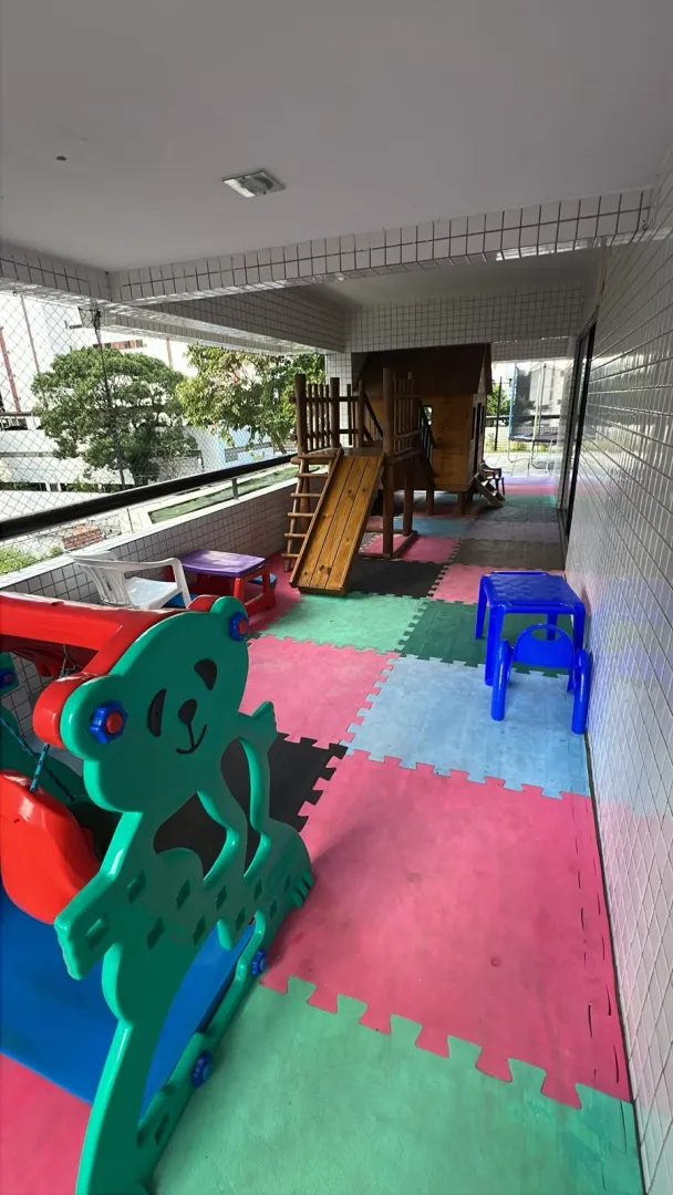 Apartamento &agrave; venda com 118 m&sup2;  | 3 Quartos sendo 1 su&iacute;te | 1 vaga | Bem localizado Rua Dom José Lopes Recife - 