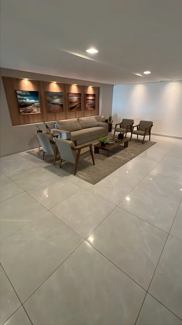 Apartamento &agrave; venda com 135,53m&sup2; | 4 Quartos sendo 3 su&iacute;tes | Varanda | Boa Viagem Rua Luís de Farias Barbosa Recife - 