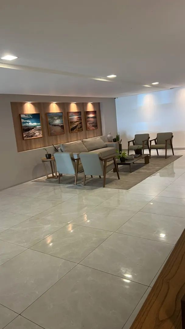Apartamento &agrave; venda com 135,53m&sup2; | 4 Quartos sendo 3 su&iacute;tes | Varanda | Boa Viagem Rua Luís de Farias Barbosa Recife - 