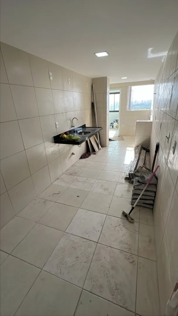 Apartamento &agrave; venda com 135,53m&sup2; | 4 Quartos sendo 3 su&iacute;tes | Varanda | Boa Viagem Rua Luís de Farias Barbosa Recife - 