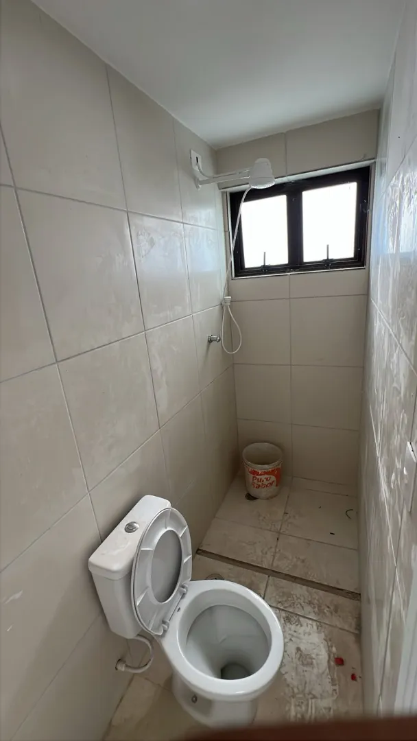 Apartamento &agrave; venda com 135,53m&sup2; | 4 Quartos sendo 3 su&iacute;tes | Varanda | Boa Viagem Rua Luís de Farias Barbosa Recife - 