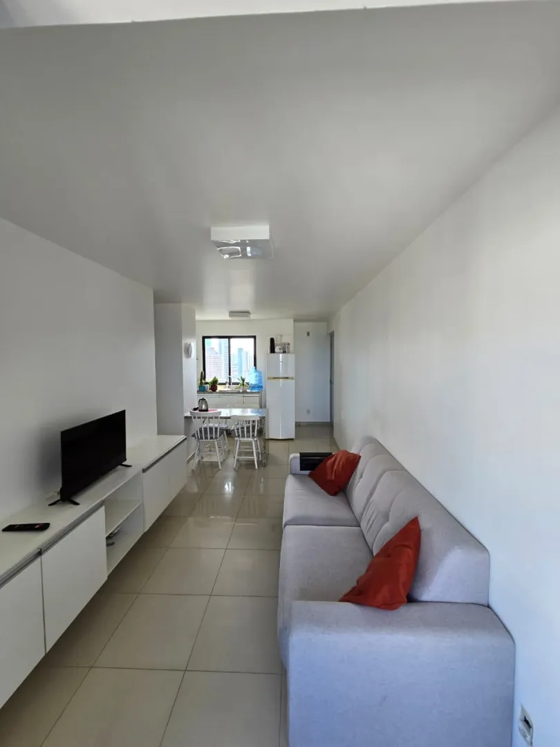 Studio &agrave; venda | 2 Quartos sendo 1 su&iacute;te | Varanda | Mobiliado Rua Desembargador João Paes Recife - 
